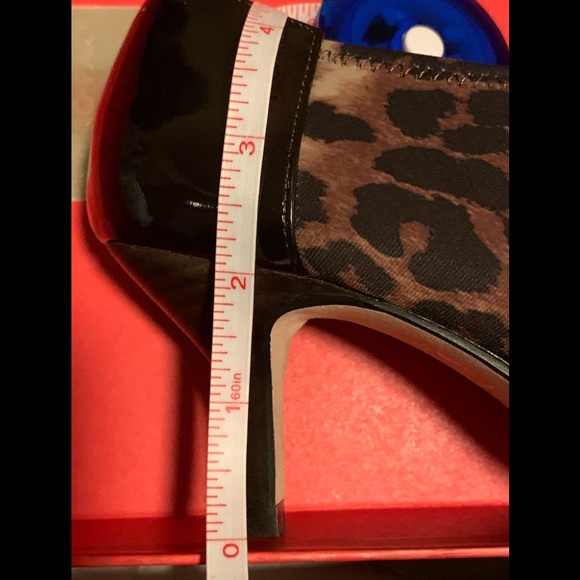 Donald Pliner NWOT - Picture 5 of 5